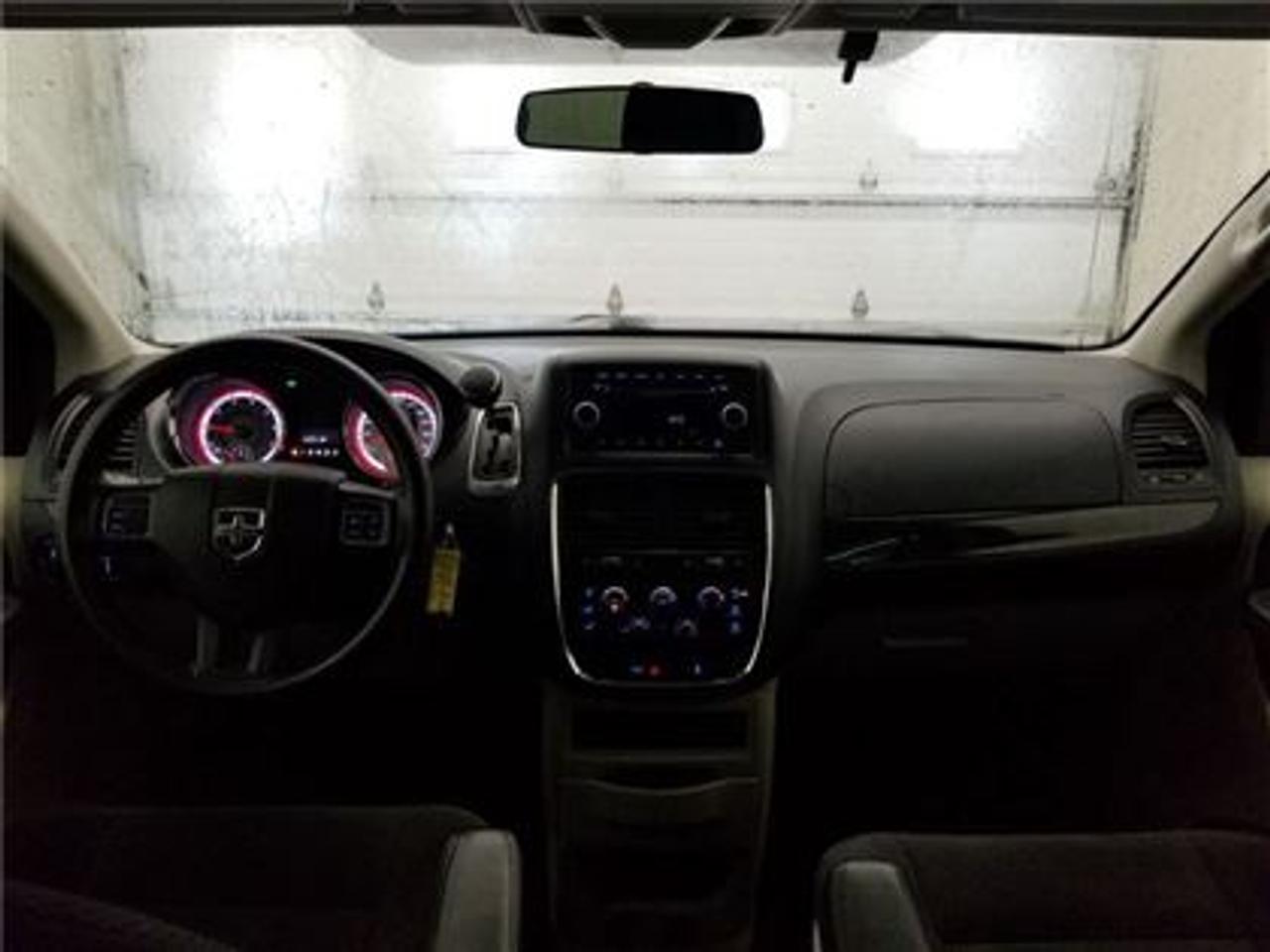 647851.11329968