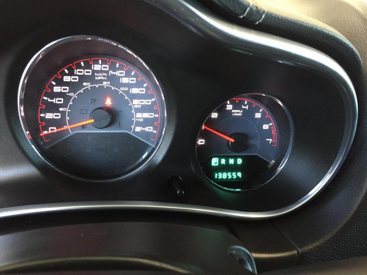 647856