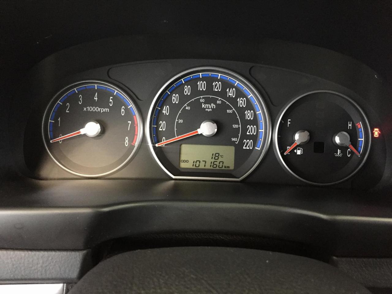 647861