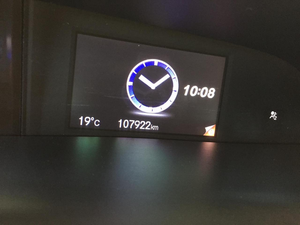647867