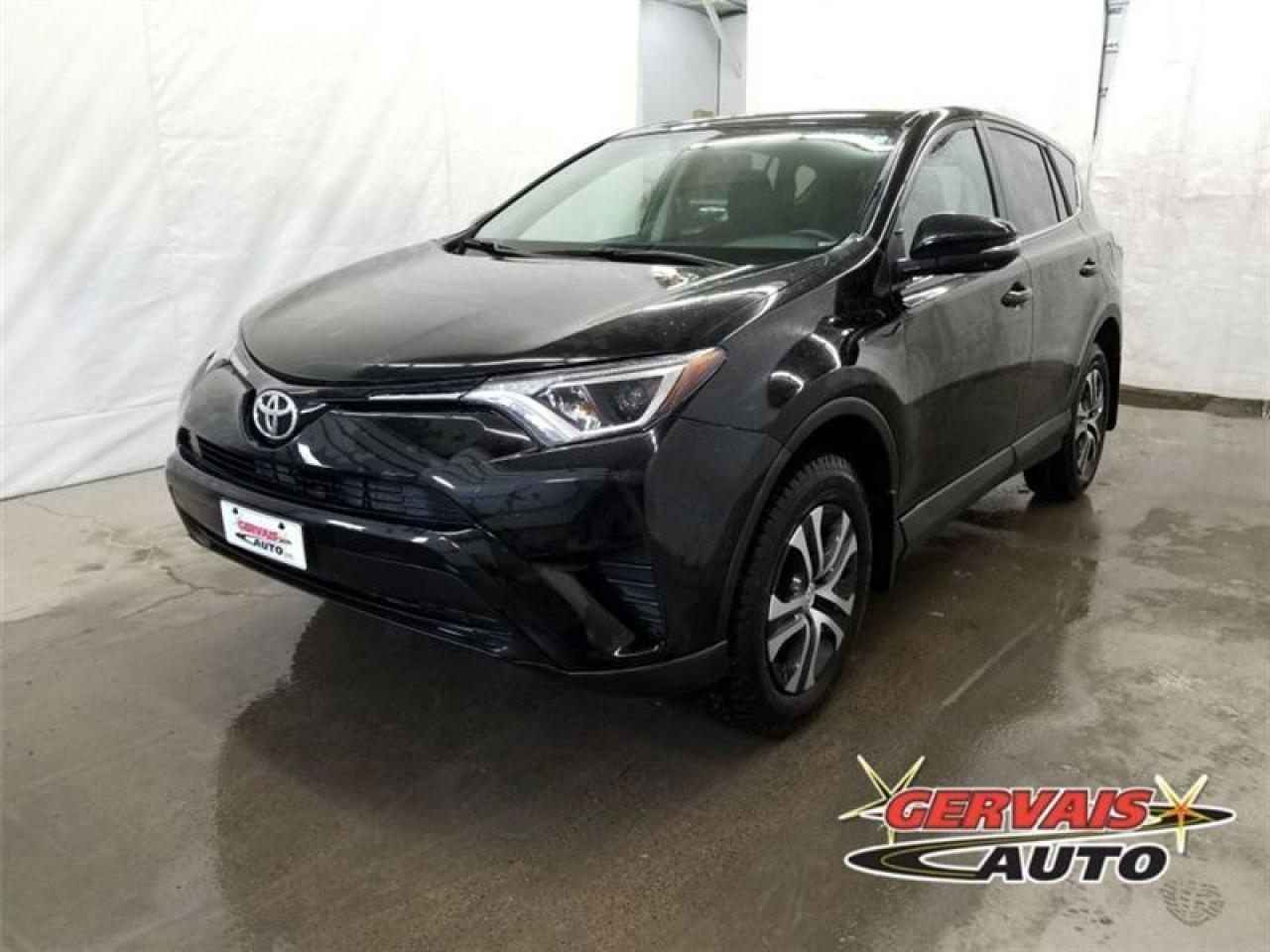 Used 2016 Toyota RAV4 Le Awd A/c Bluetooth for sale in Trois-Rivières, QC