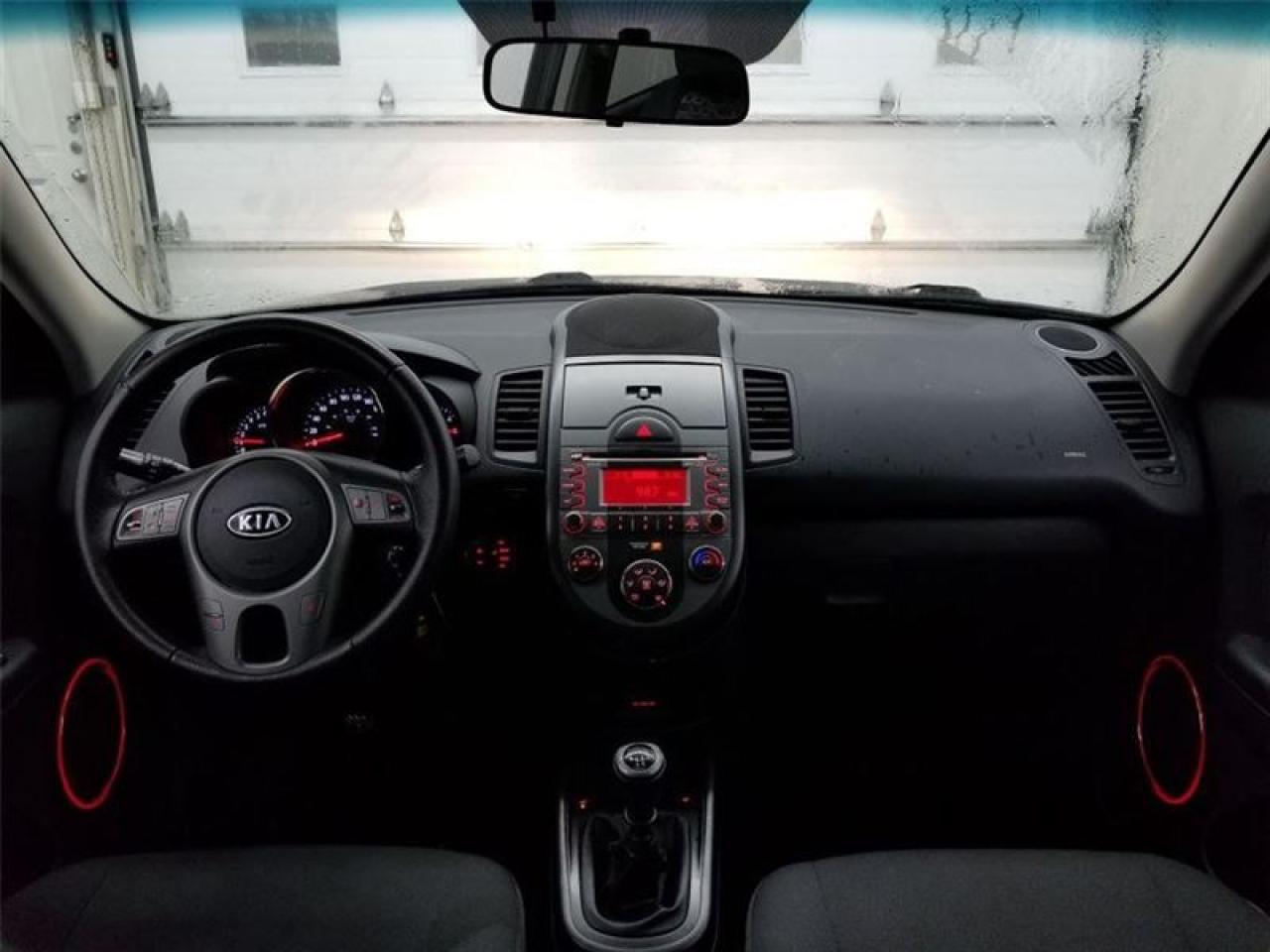647879