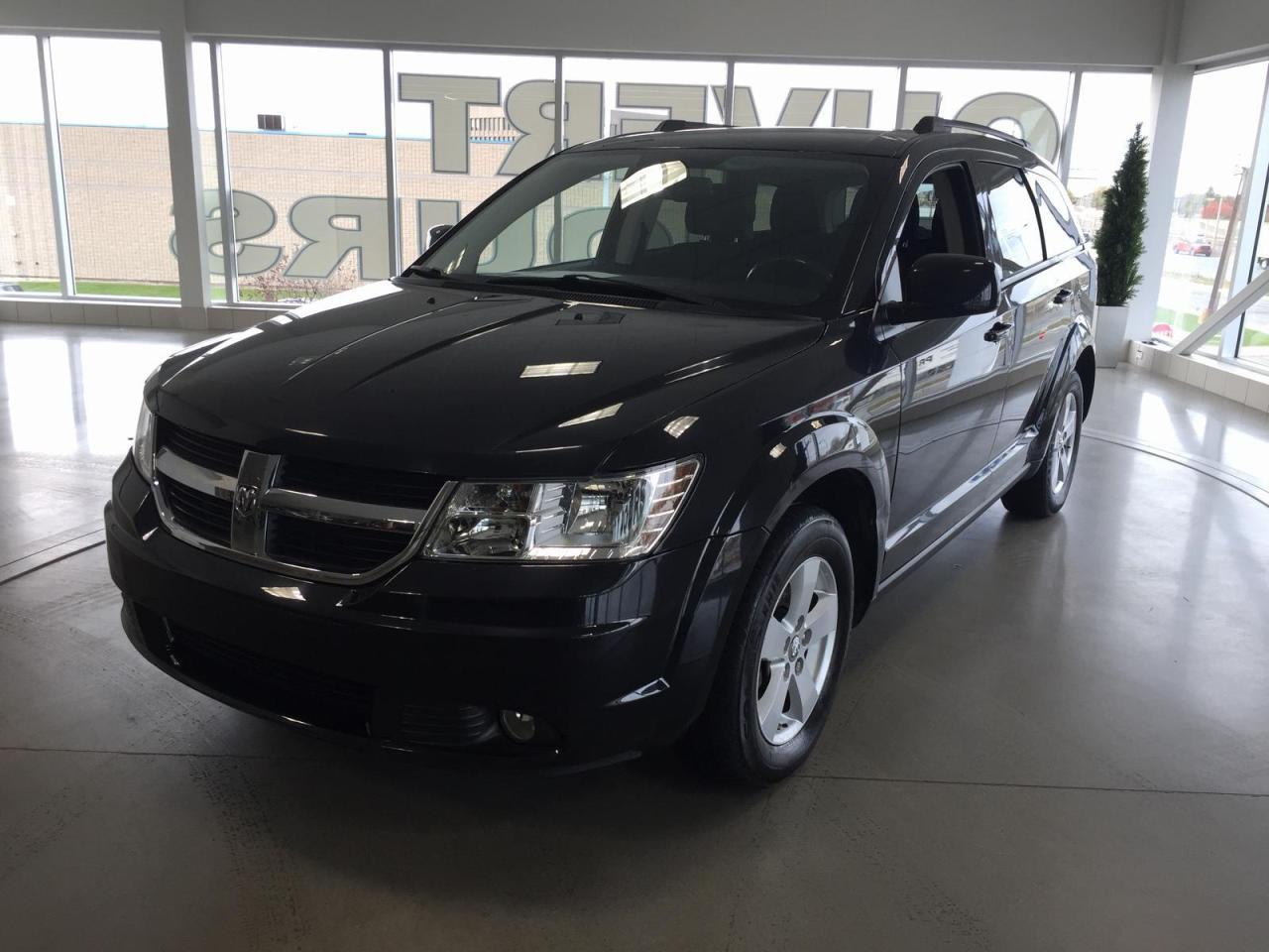 Used 2010 Dodge Journey T.ÉQUIPÉ/ S for sale in Montréal, QC