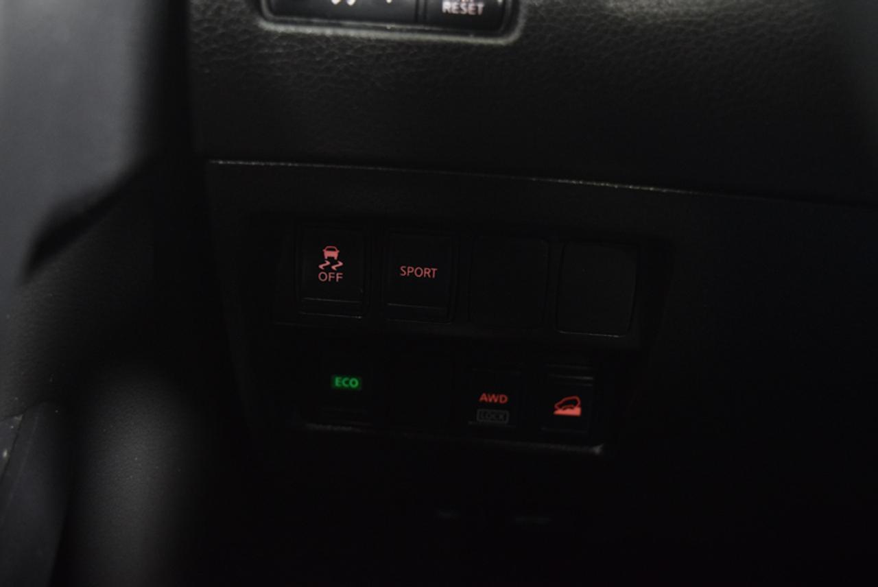 647976.11332132