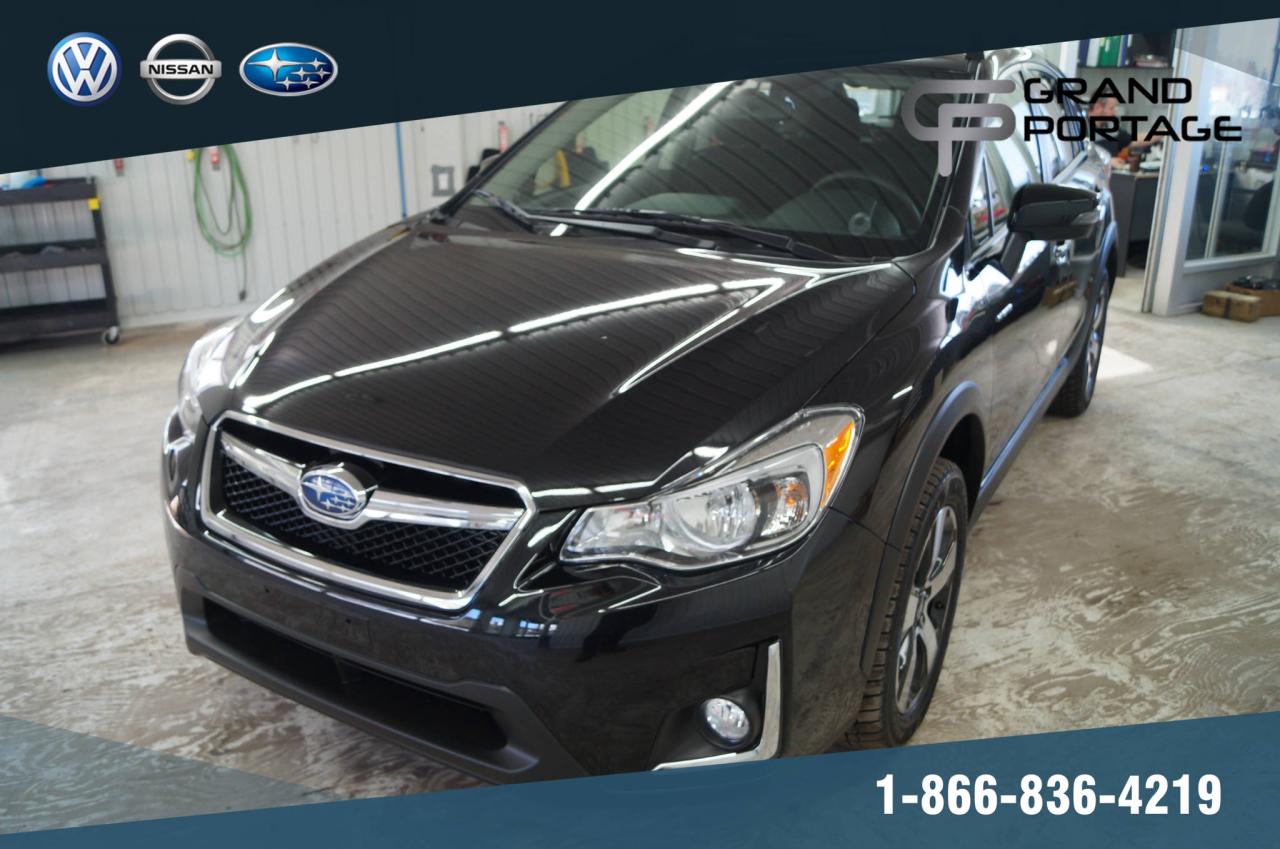 Used 2016 Subaru Crosstrek Hybride 2.0L  + AWD + TOIT + MAGS + CAMÉ for sale in Rivière-Du-Loup, QC