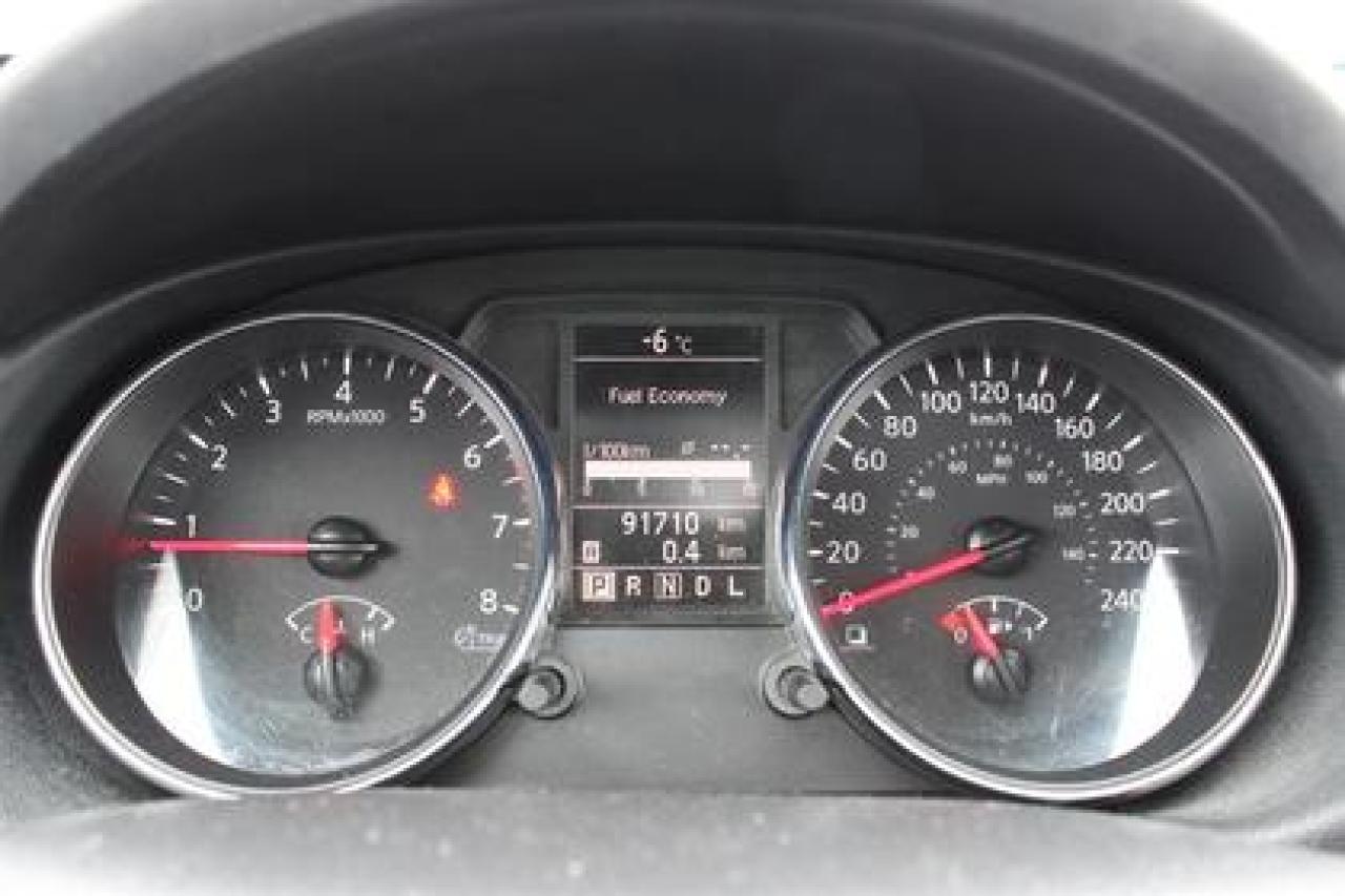 648029