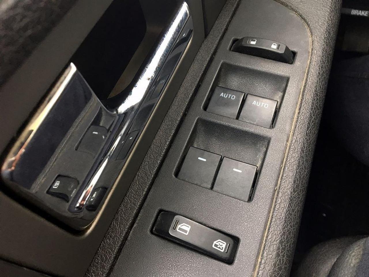 648055.11333773