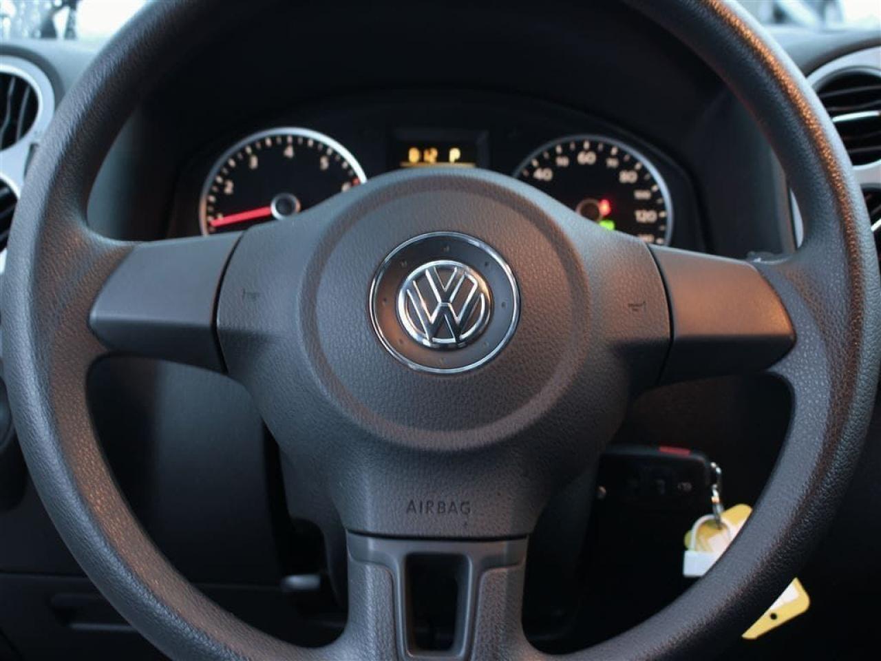 648076