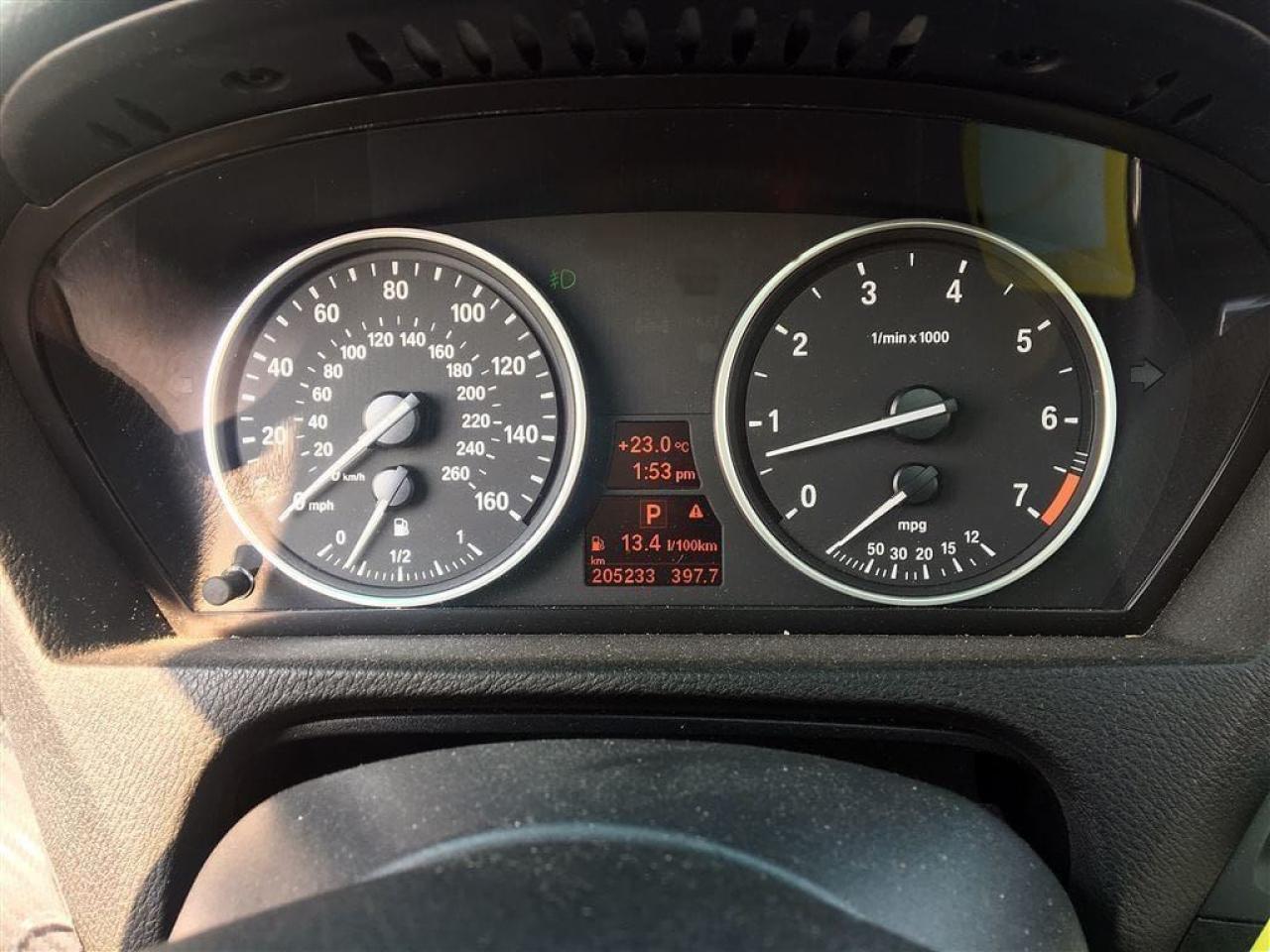 648163
