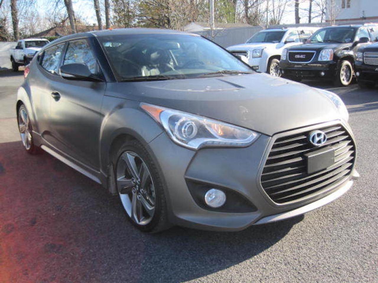 <a href=https://www.autoaubaine.com/Hyundai-Veloster-c7026424.html>https://www.autoaubaine.com/Hyundai-Veloster-c7026424.html</a>

JAMAIS ACCIDENTER CUIR TOIT NAVIGATION AIR CLIMATISE SIEGE CHAUFFANT MAGS COULEUR TRES RARE 1200 véhicules - Livraison 24h - Financement facile à partir de 0.9% - Ouvert 7 jours / 5 soirs Automobile en Direct.com cest le plus gros inventaire de véhicules doccasion, avec toutes les marques et tous les modèles offert au meilleur prix. Cest aussi profiter de nombreux avantages exclusifs et dune gamme complète de services offerts en un seul endroit: - Livraison rapide en moins de 24h. - Financement facile sur place à partir de 0.9%. - 2ième et 3ième chance au crédit 100% approuvée. - Allocation incroyable pour vente et échange de véhicule sur place. Au delà des véhicules, Automobile en Direct.com, cest une équipe de 150 passionnés qui vous accueille dans une ambiance sincère, amicale et courtoise. Il ny a pas de fla-fla ou de pression inutile. Vous vendez votre véhicule? Nous achetons au meilleur prix même si vous nachetez pas avec nous. Passez nous voir en magasin ou prenez rendez-vous pour un essai routier. Faites vite. Chaque véhicule est unique. Ce véhicule ne correspond pas exactement à ce que vous recherchez? Visitez Automobile en Direct.com, nous avons accès à toutes les marques et tous les modèles au meilleur prix garanti. Automobile en Direct.com - Encore mieux que du neuf. Automobile en Direct.com is the largest used car inventory with all makes and models offered at the lowest price. They also offer access to exclusive offers and services in one location: - Fast delivery in less than 24 hours. - Easy financing starting at 0.9%. - 2nd and 3rd credit chance 100% approved. - Best value offered for your trade-in. Beyond the vehicles, Automobile en Direct.com is a team of 150 pasionnate people that welcome you in a simple, friendly and nice atmosphere. There is no run-around or pressure when you deal with us. Are you selling your vehicle? We buy at the best price, even if you dont buy with us. Visit us in store or make an appointment for a test drive. Hurry hup, every vehicle is unique. This vehicle does not match exactly with what you want? Visit us at Automobile en Direct.com, we have access to all makes and vehicle at the lowest price guaranteed Automobile en Direct.com - Even better than new.