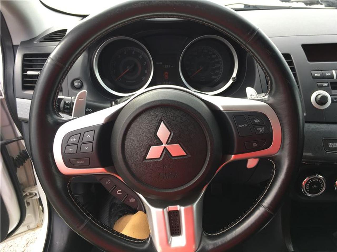 648220.11700439