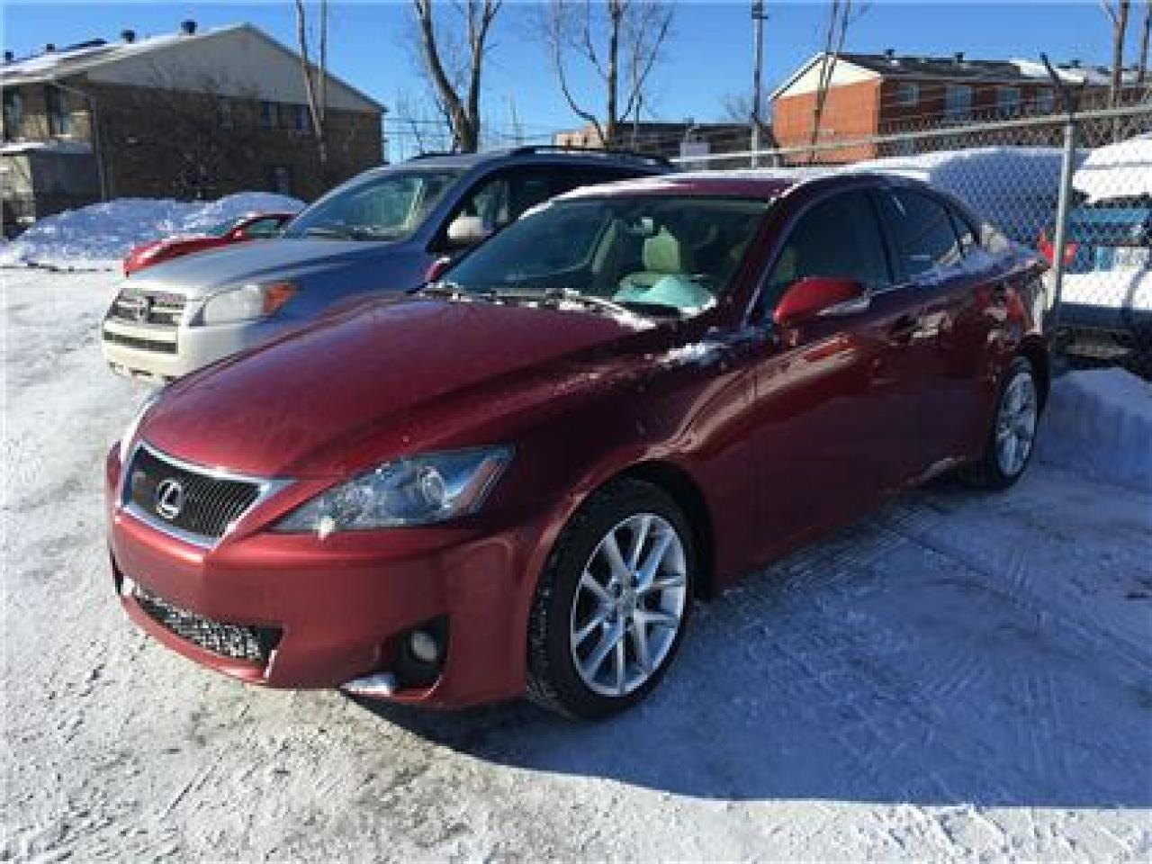 Used 2011 Lexus IS 250 Cuir Toit Mag Awd for sale in Laval, QC