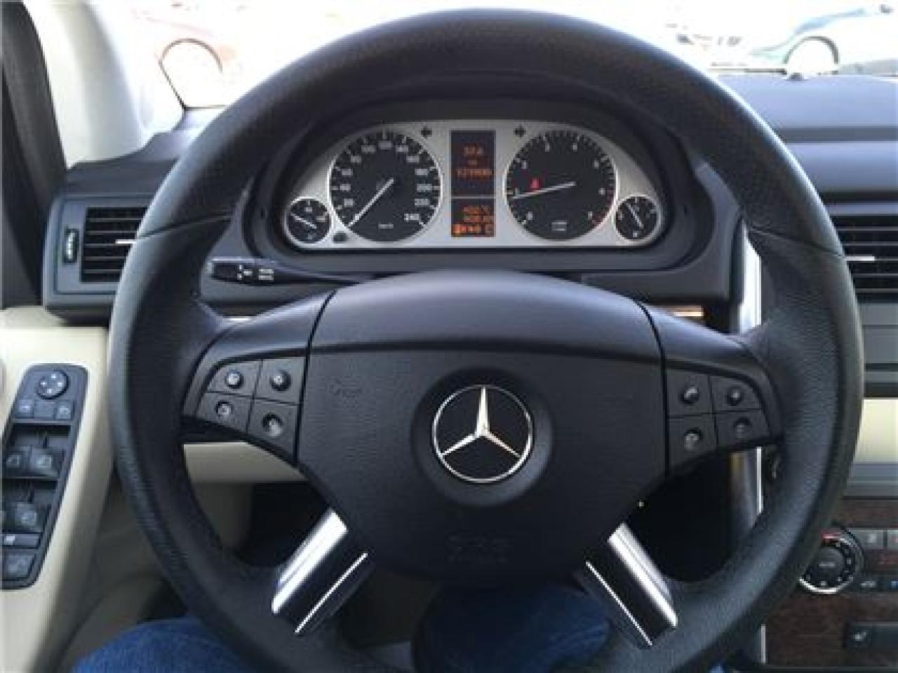 648230