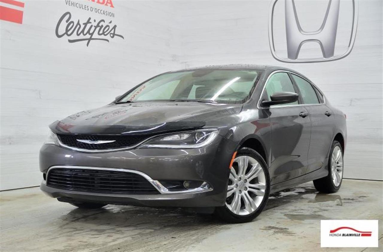 Used 2015 Chrysler 200 LTD for sale in Blainville, QC