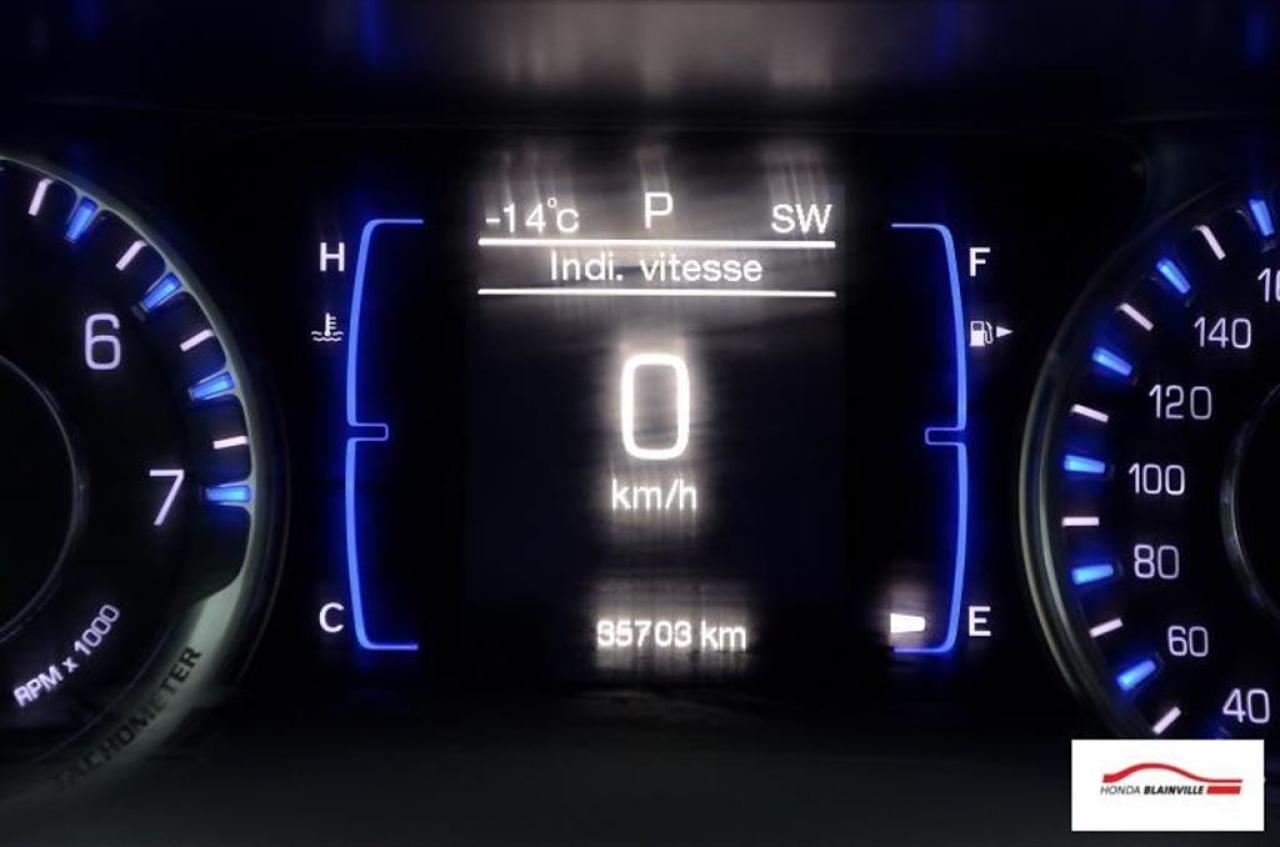 648239