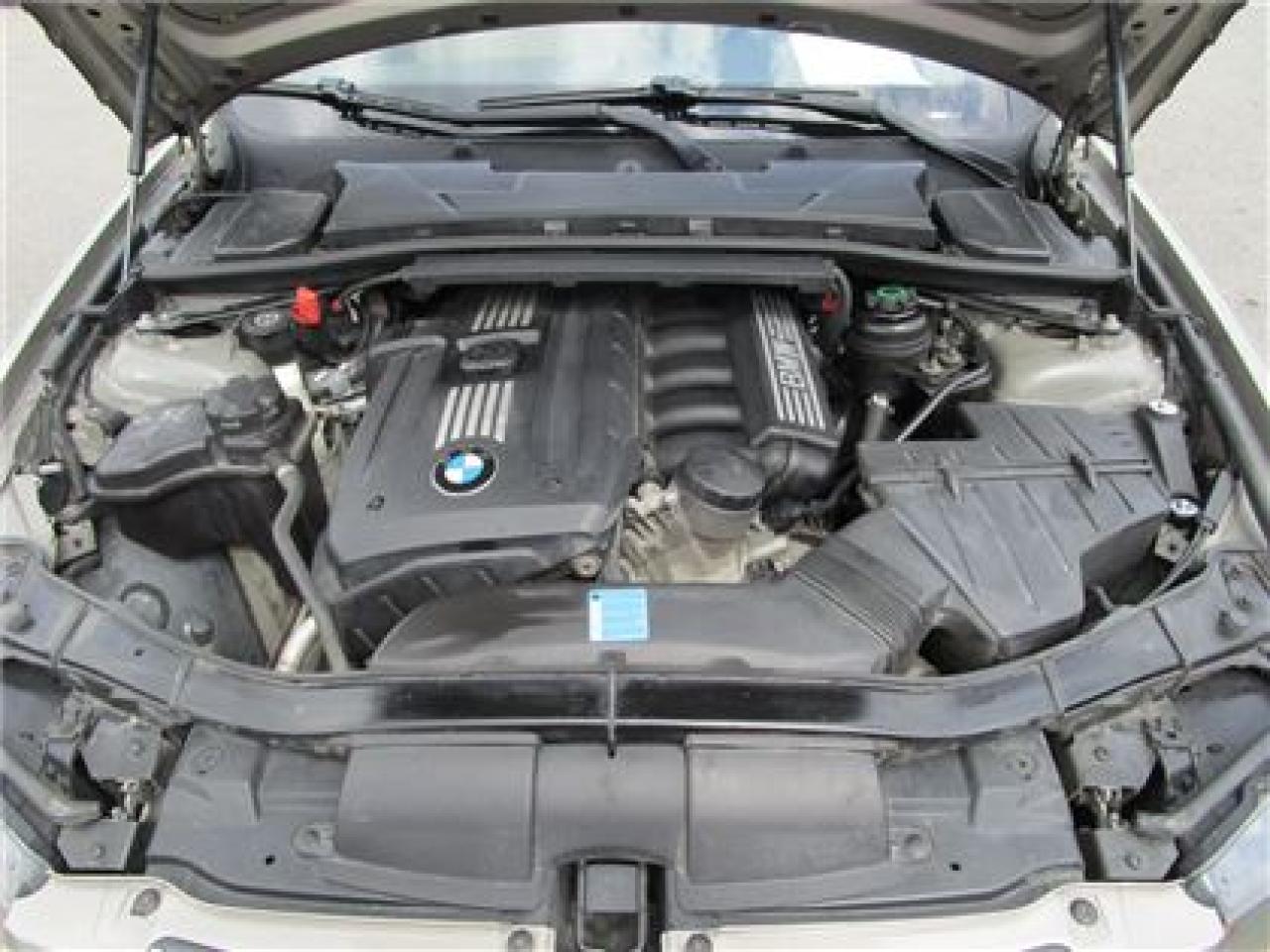 648252