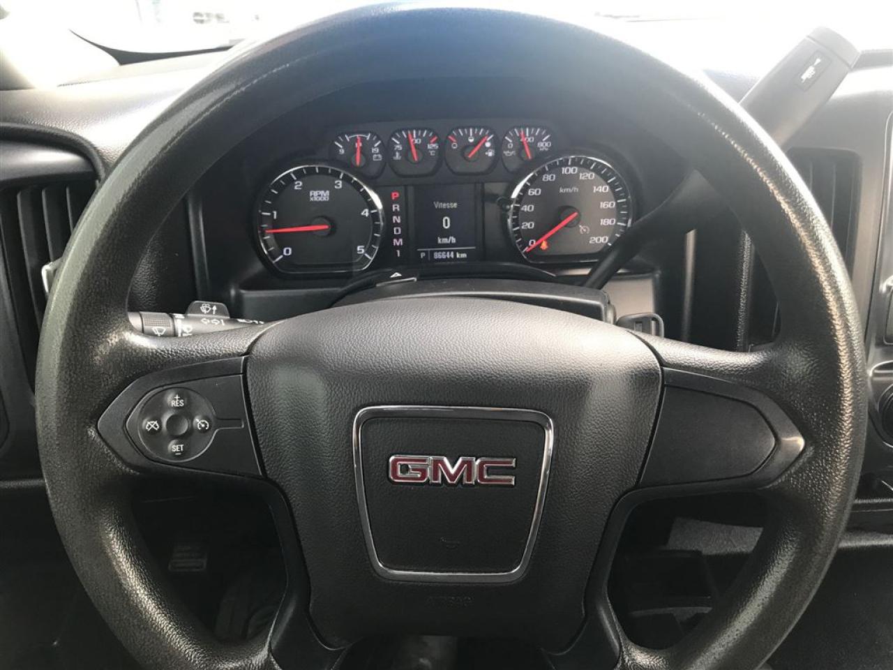 648313