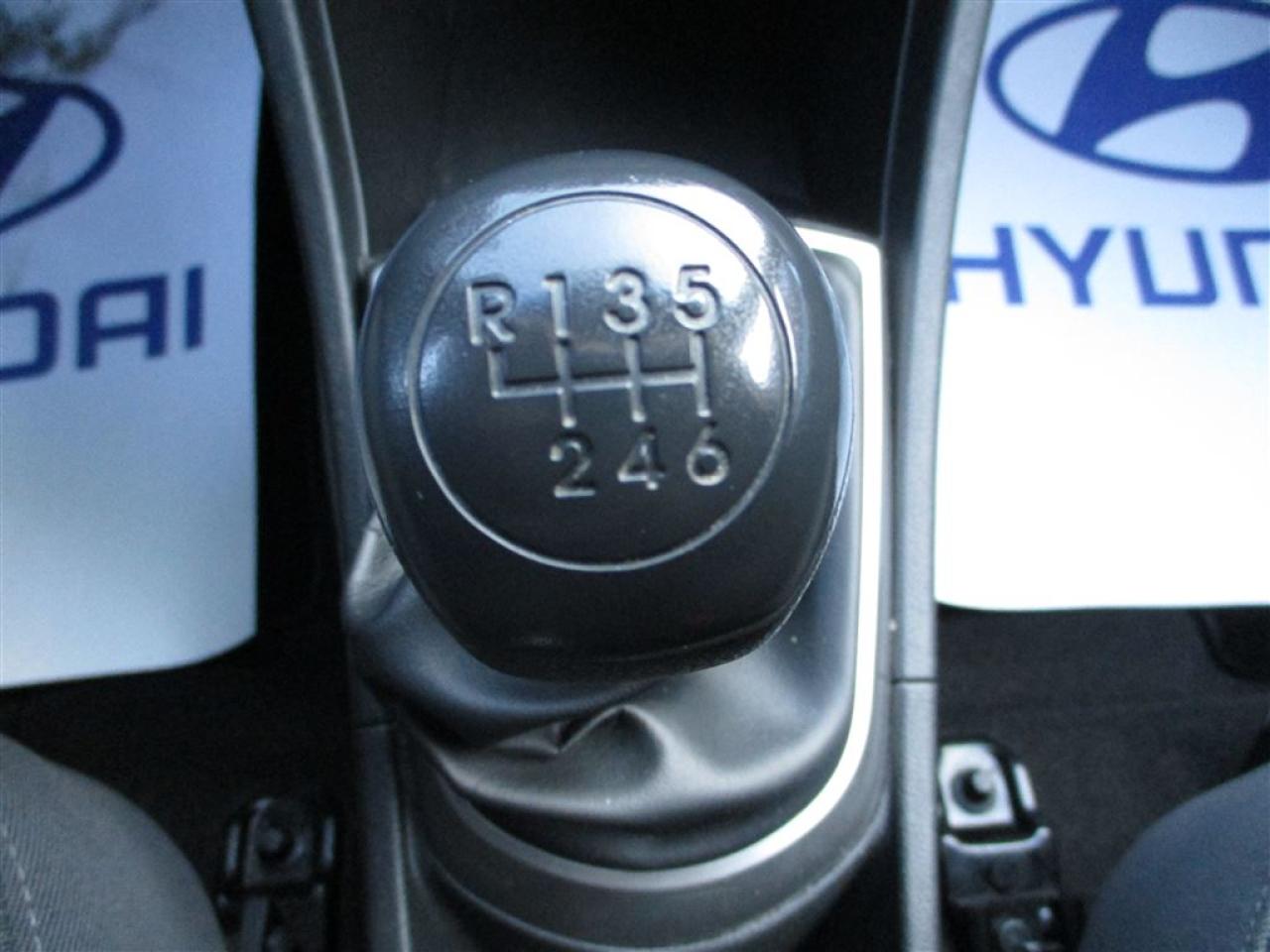 648343