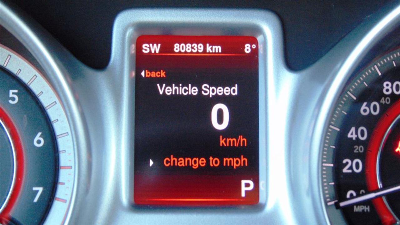 648345.11339477