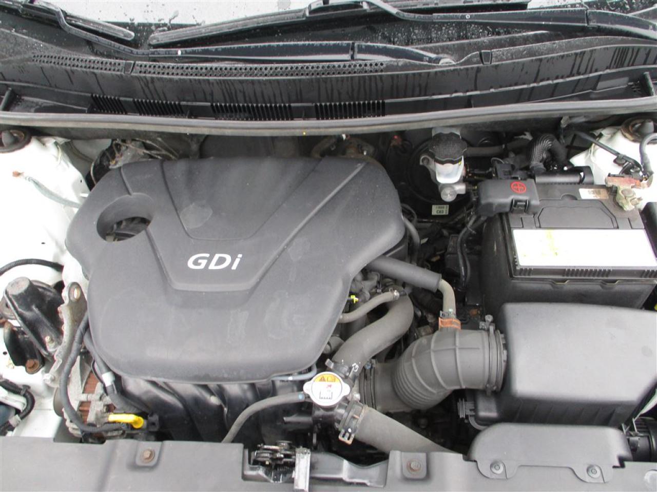 648355
