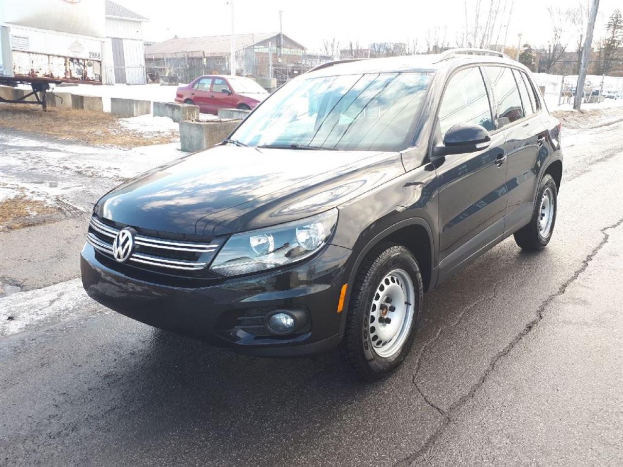 Used 2017 Volkswagen Tiguan WOLFSBURG EDITION for sale in St-Hyacinthe, QC