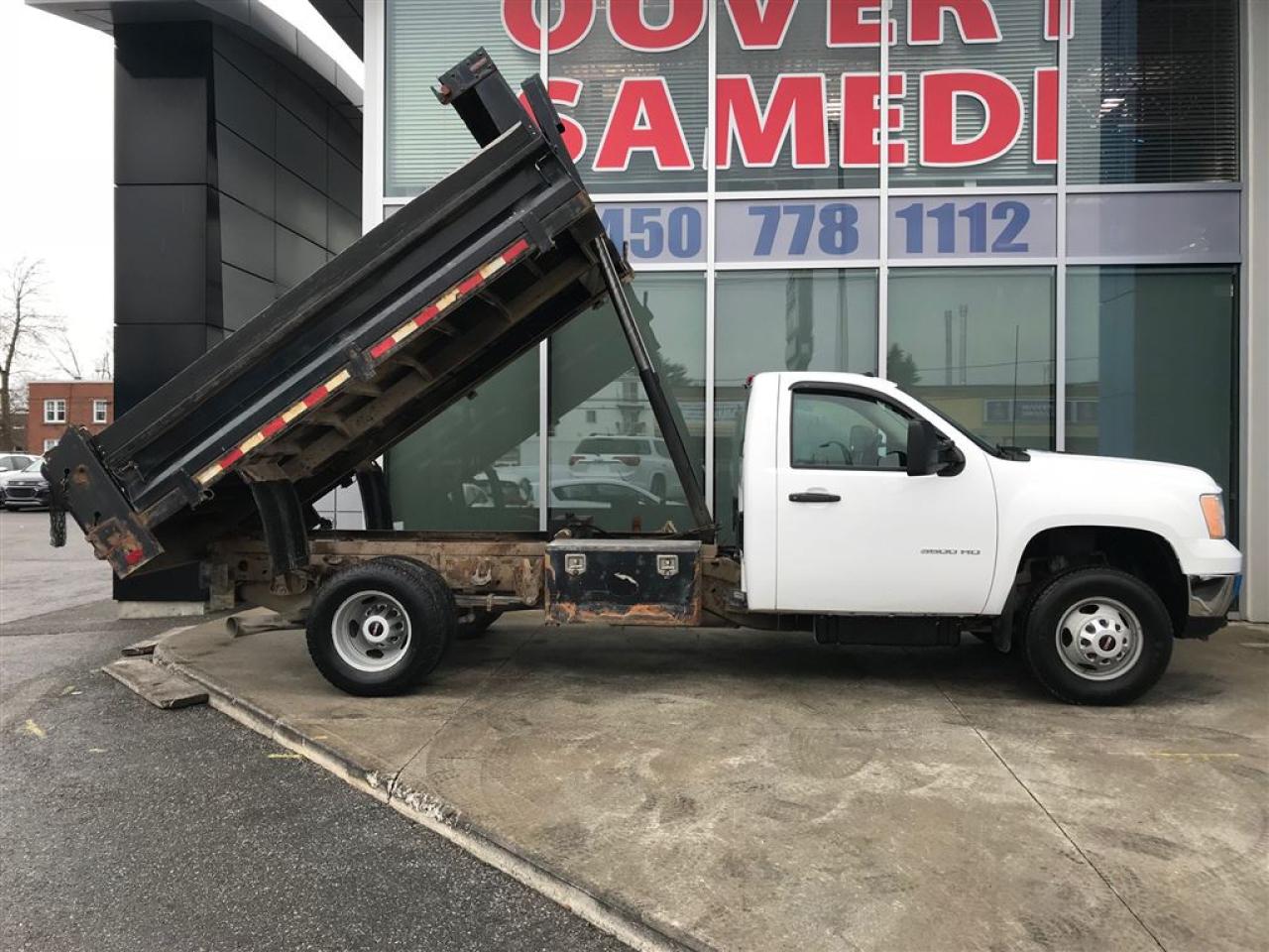 648373