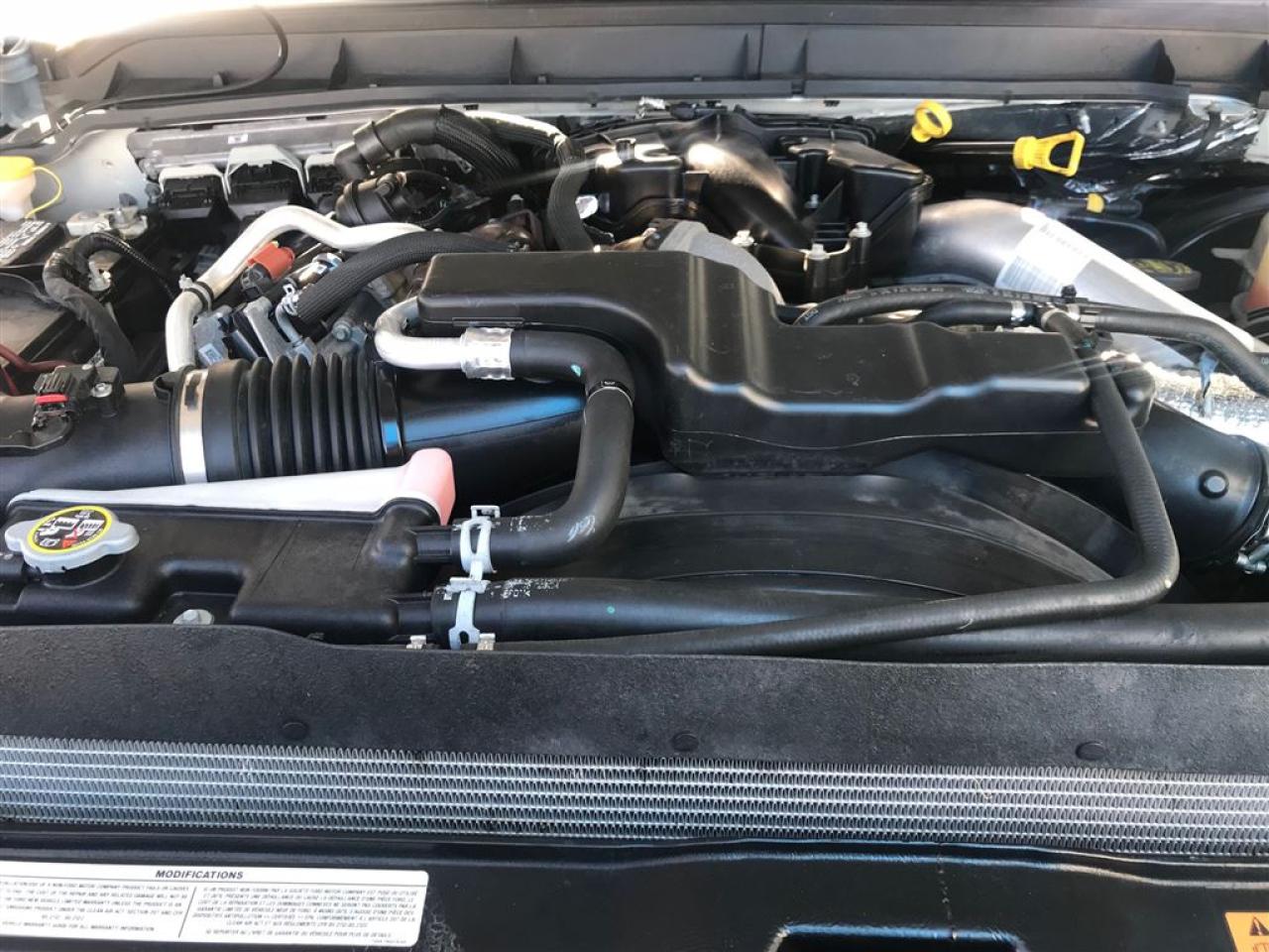 648418