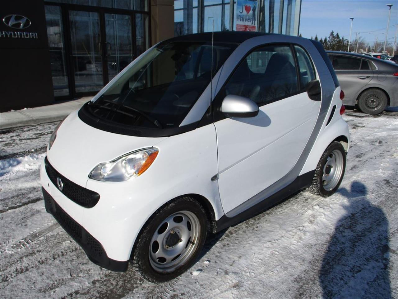 Used 2013 Smart fortwo Pure for sale in Chambly, QC