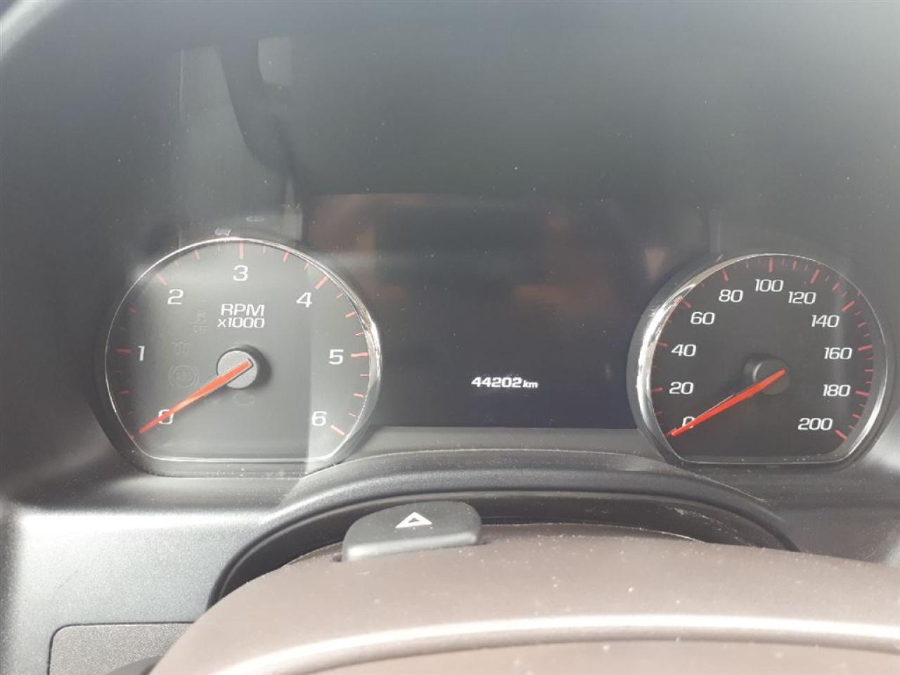 648432