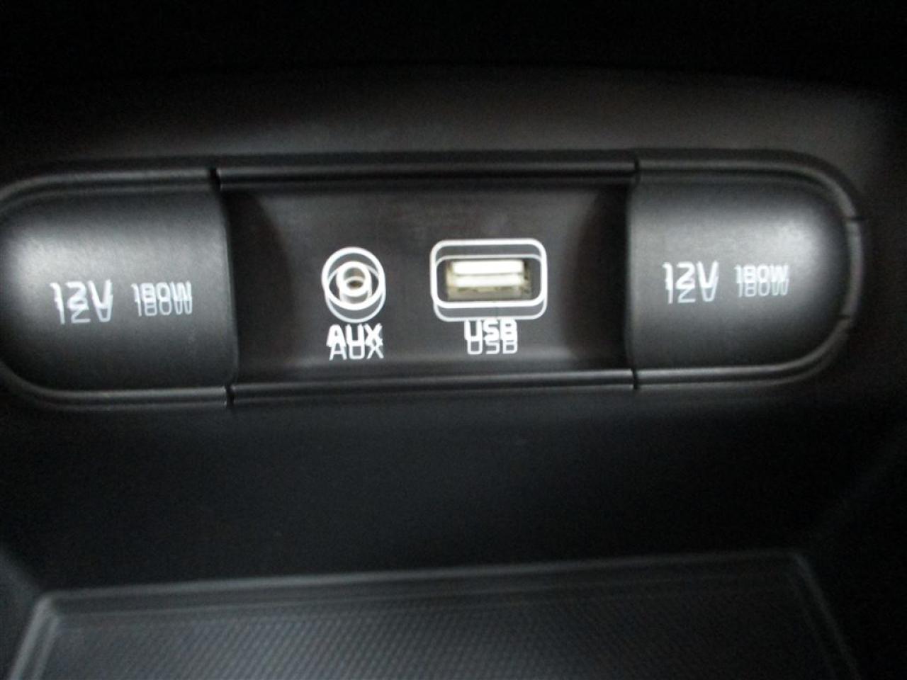 648435
