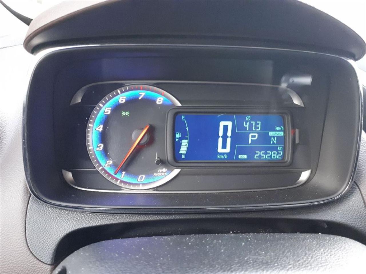 648463