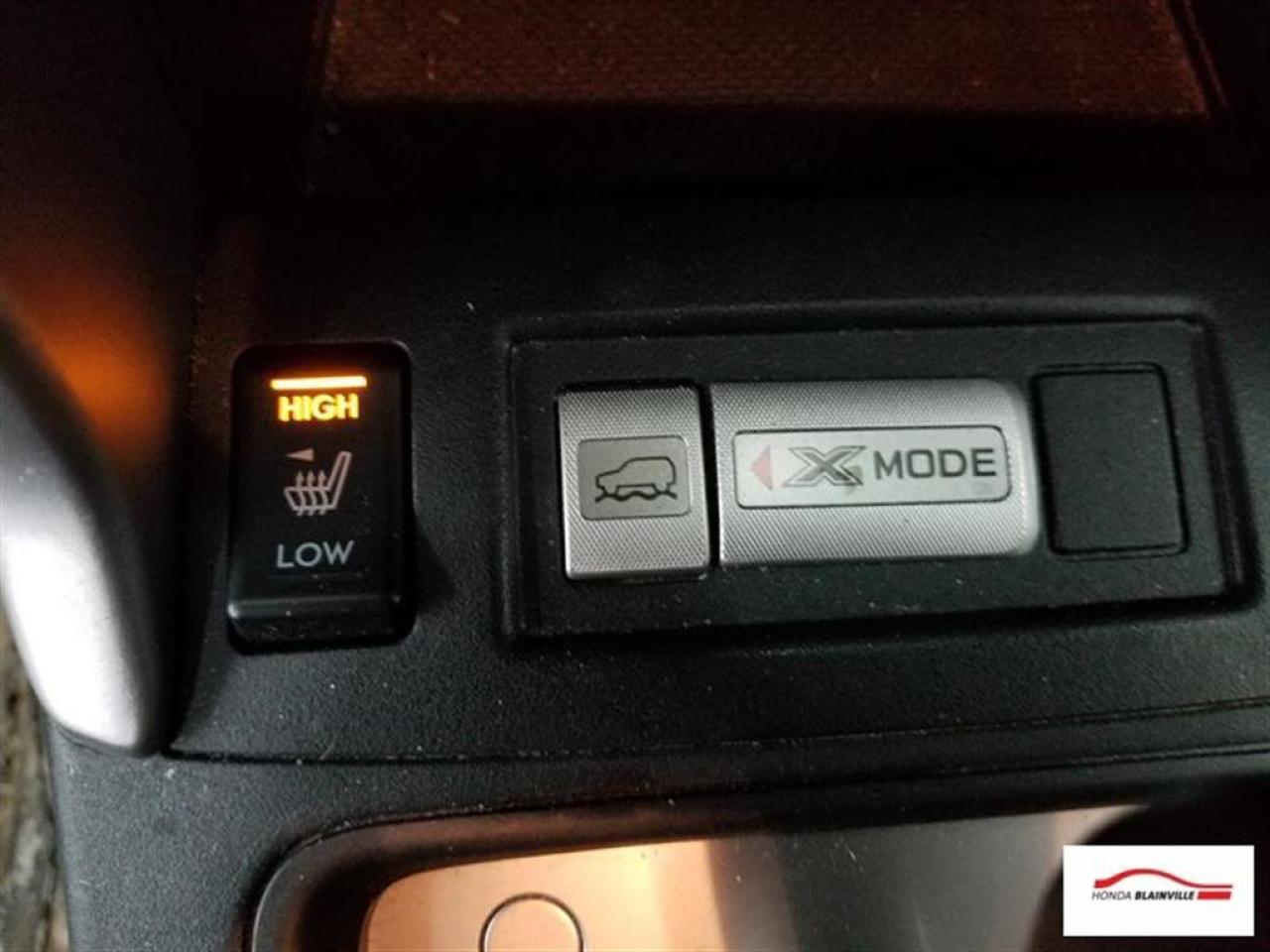 648515