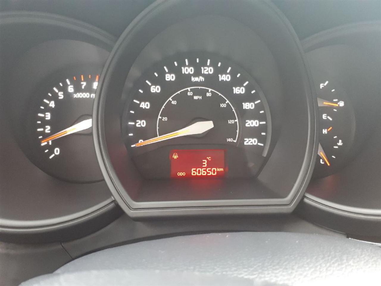 648531