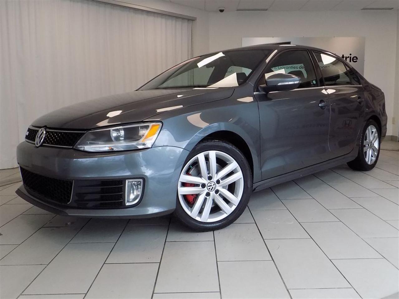 Used 2012 Volkswagen Jetta Gli, Toit, Cuir for sale in Sherbrooke, QC
