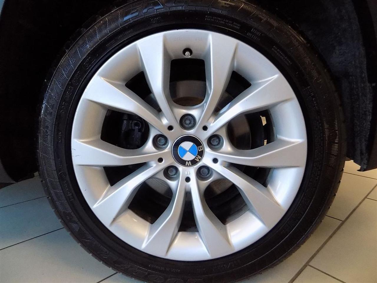 648665.11345858