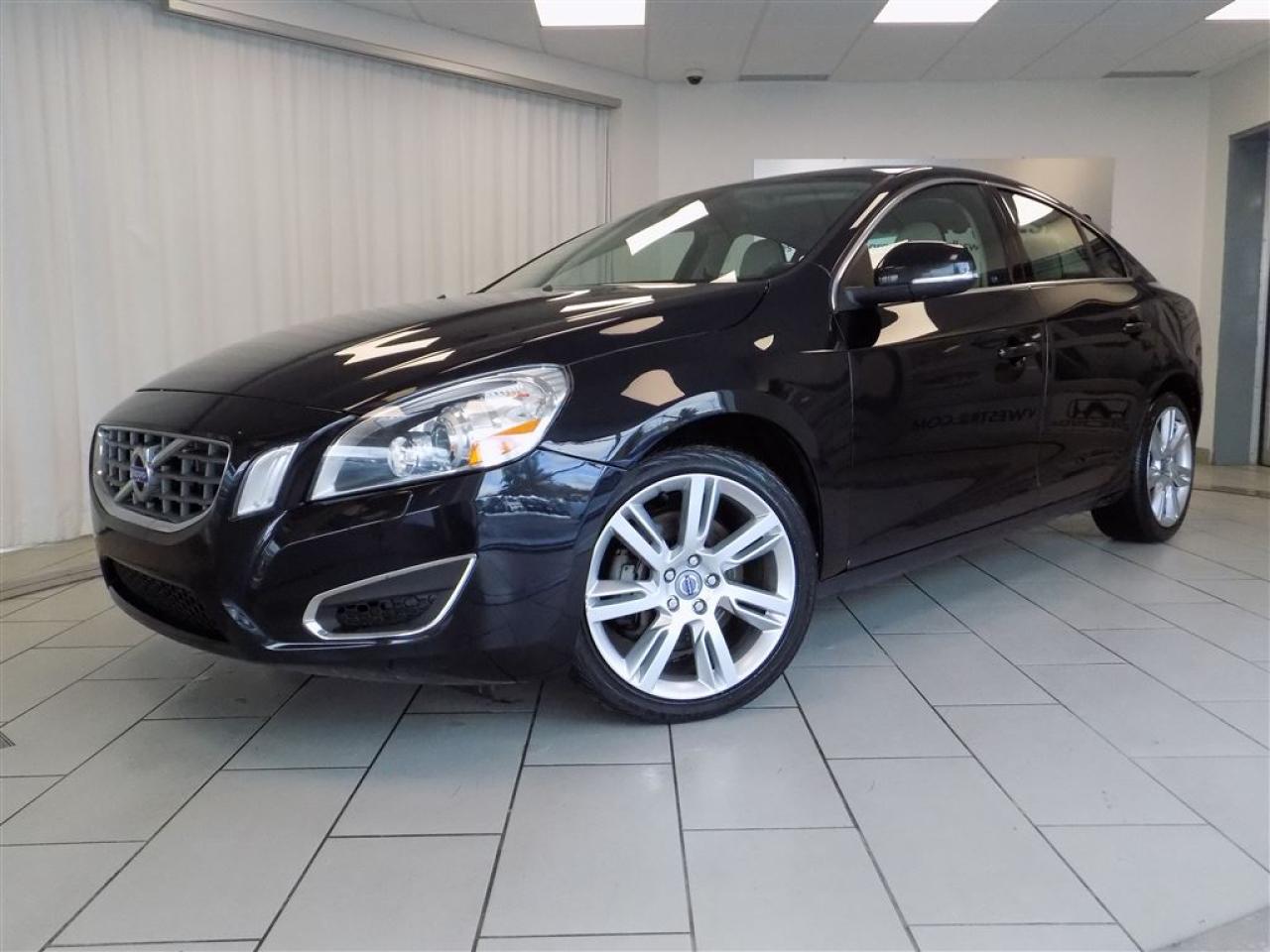 Used 2012 Volvo S60 T6, Cuir, Toit for sale in Sherbrooke, QC