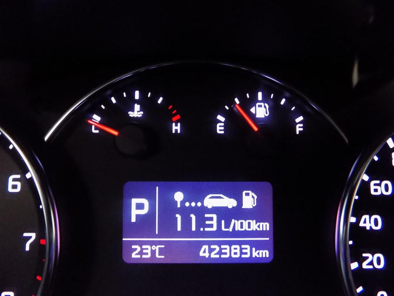 648748