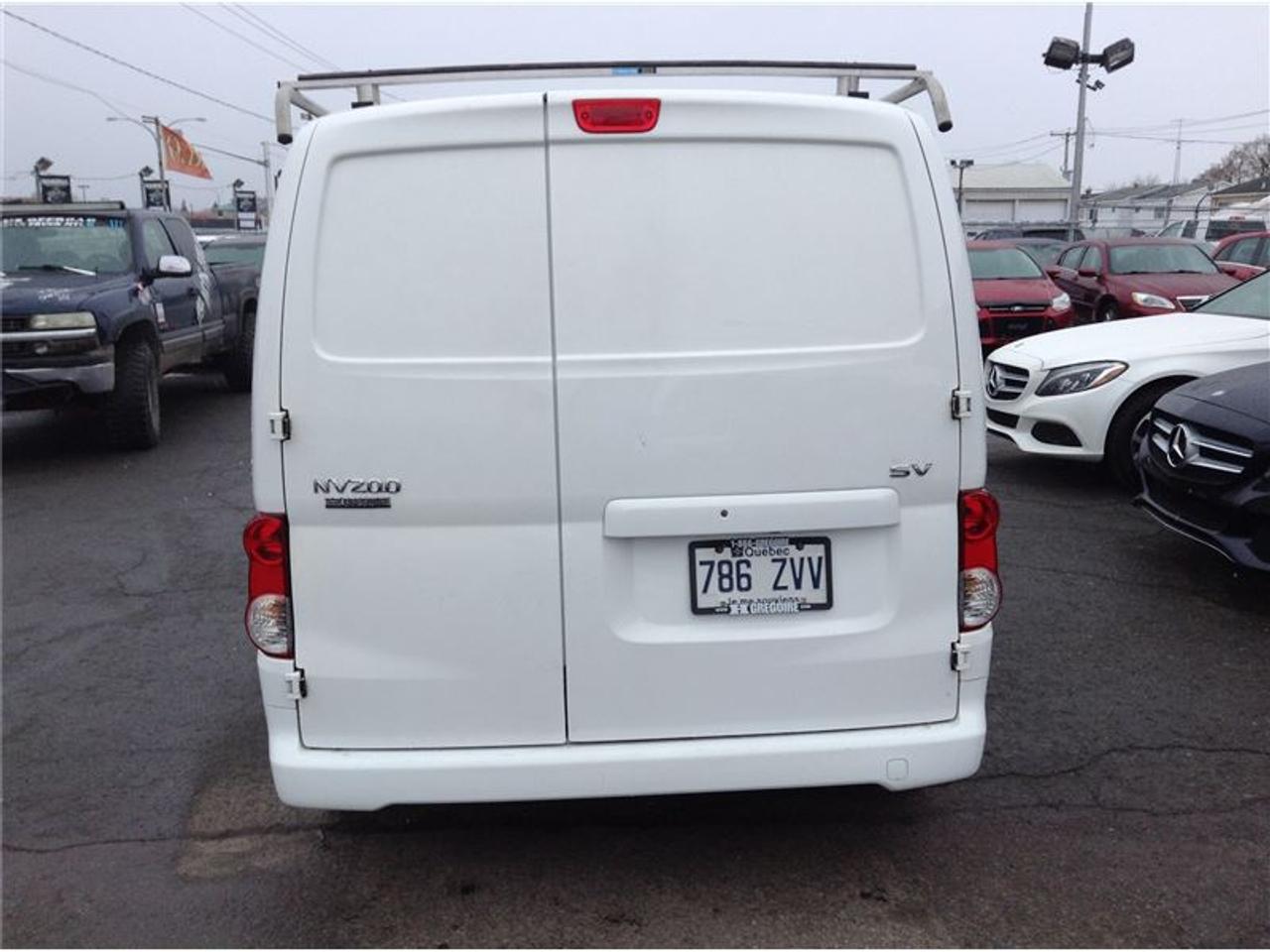 648758.11347657