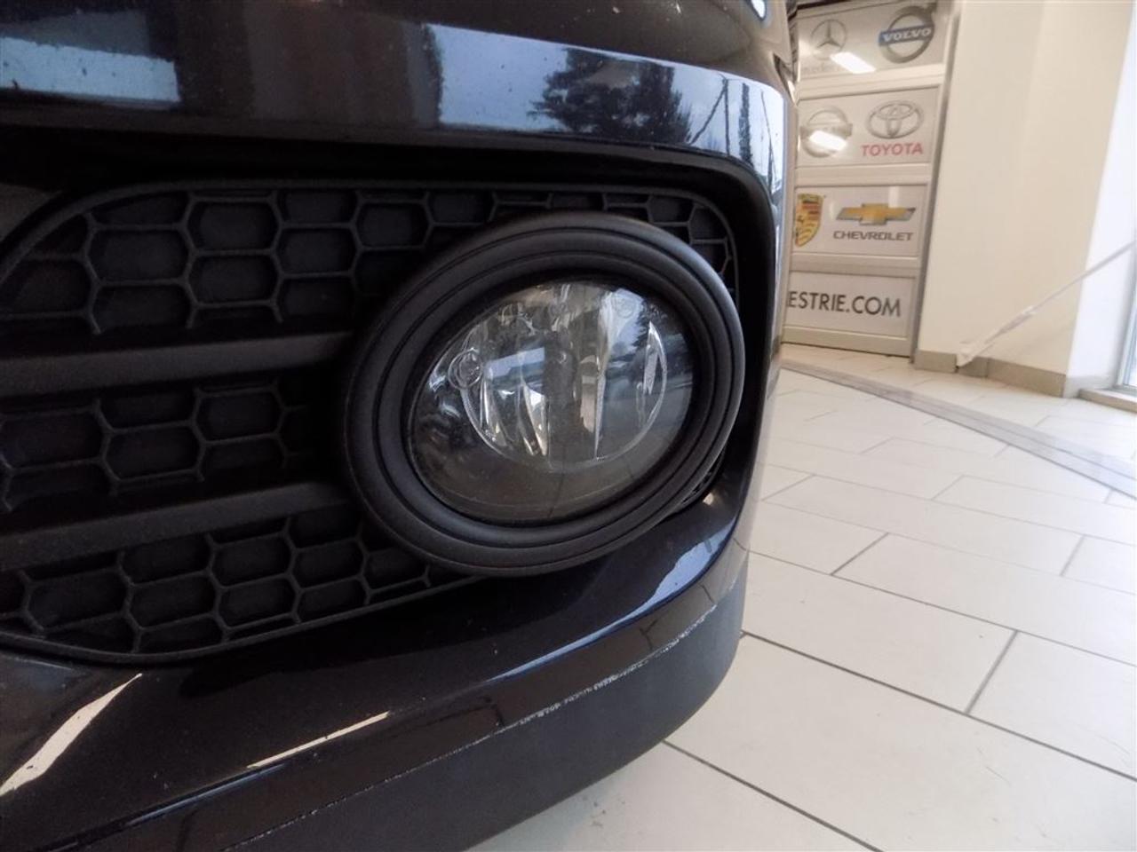 648783.11348233