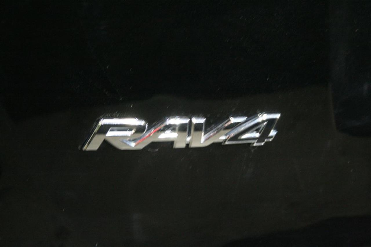 648846