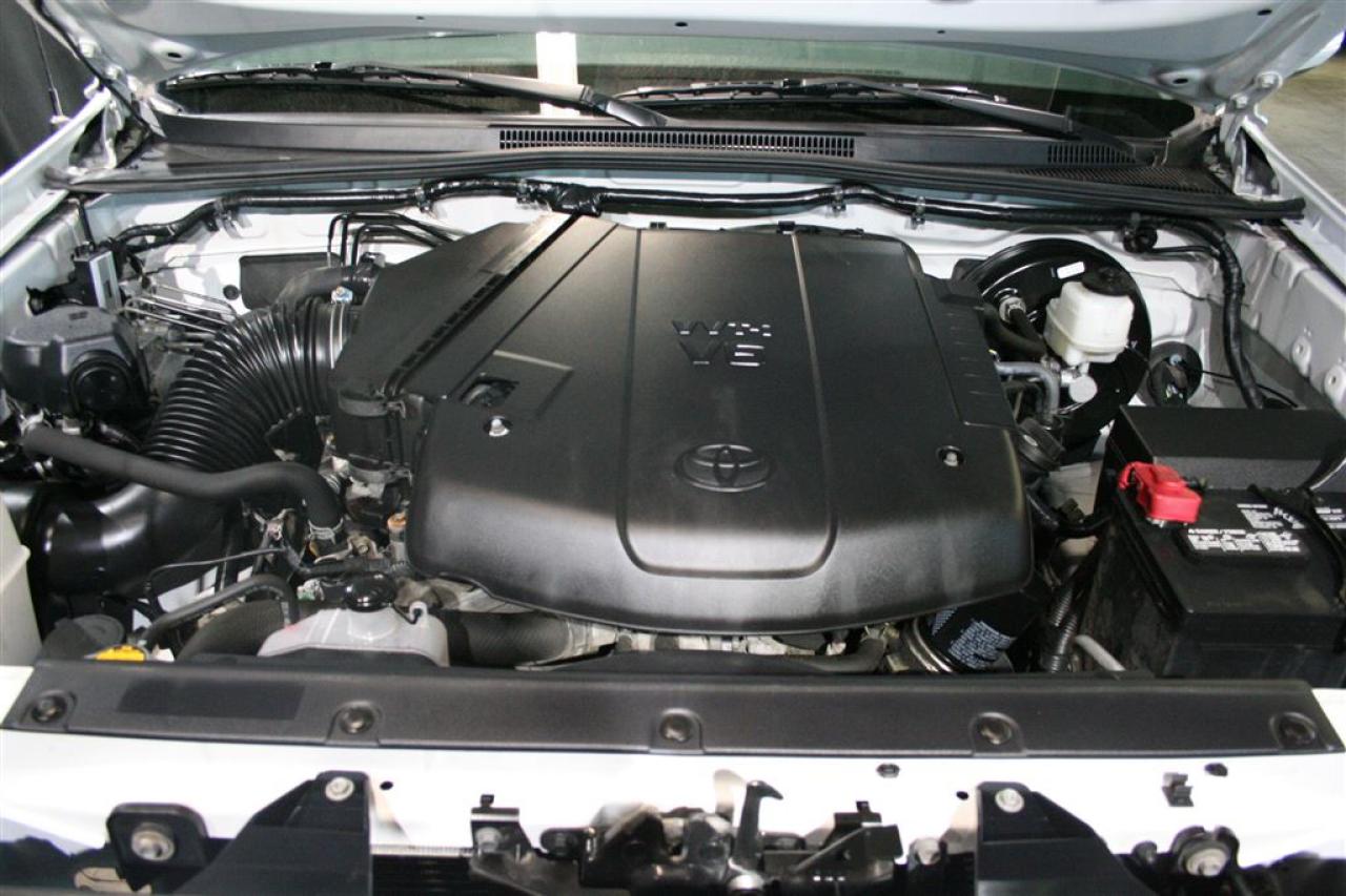 648850