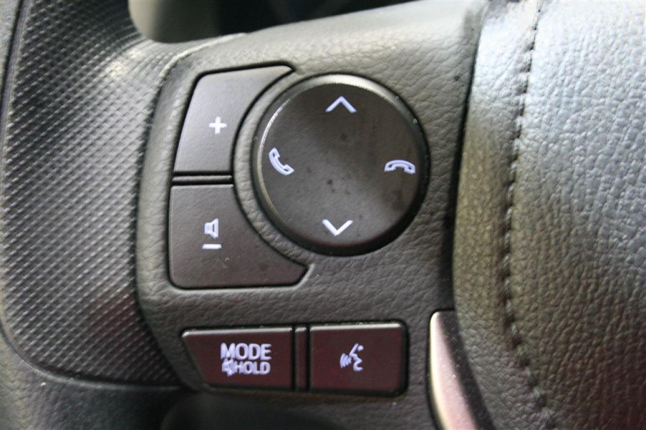 648867