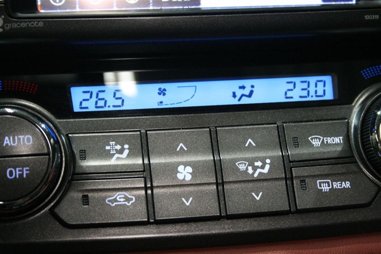 648876