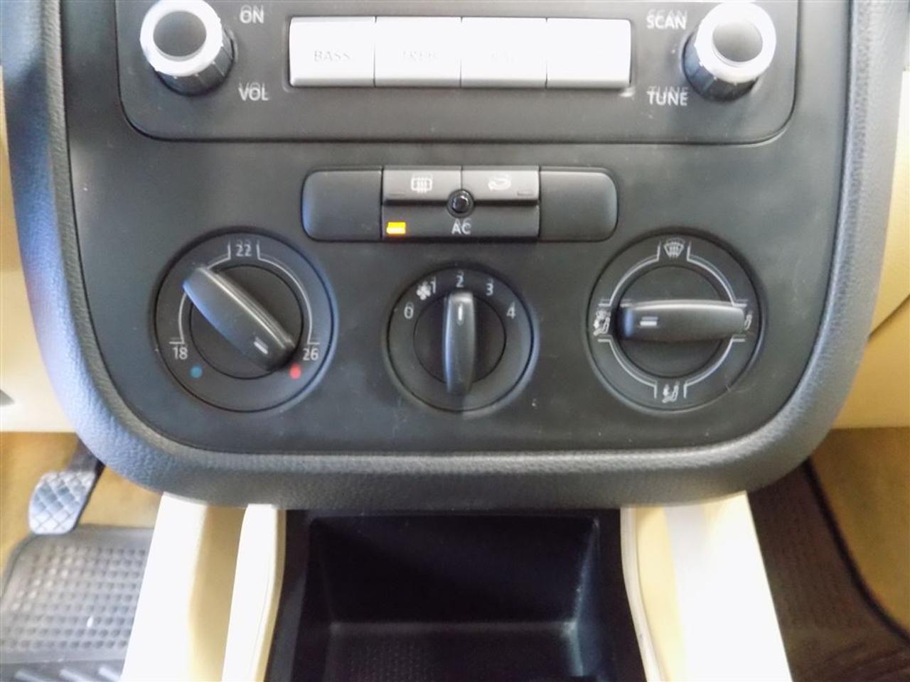 648893.11350177