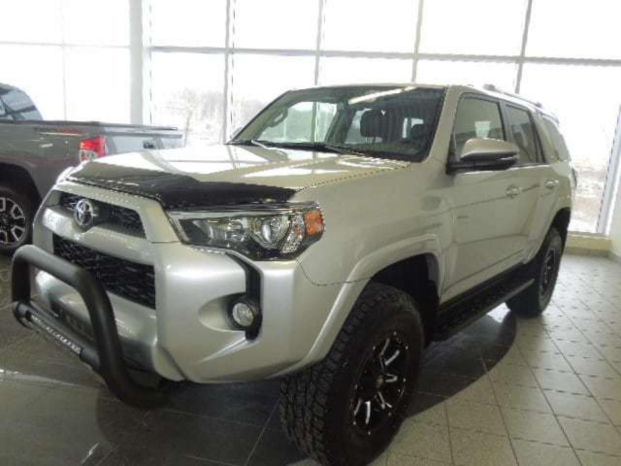 Used 2018 Toyota 4Runner SR5 for sale in Terrebonne, QC