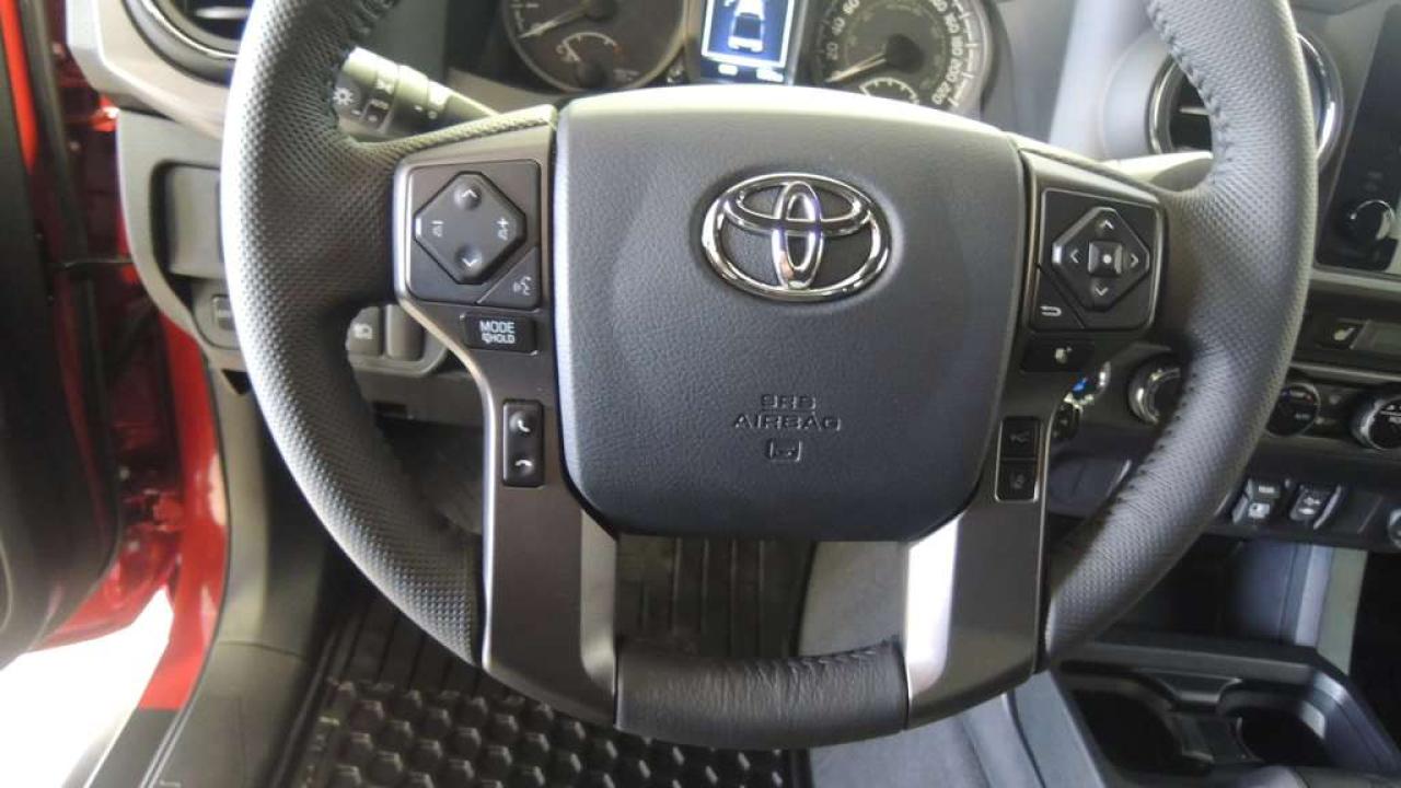 648950