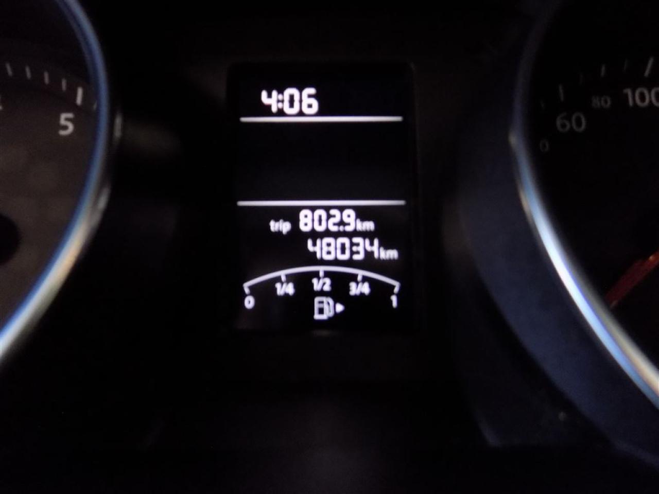 648967