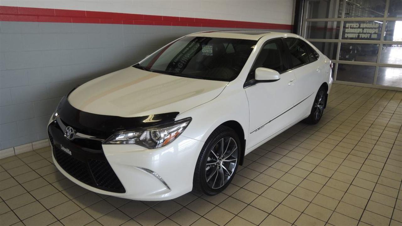 Used 2015 Toyota Camry Xse Mags- T.ouvrant for sale in Terrebonne, QC