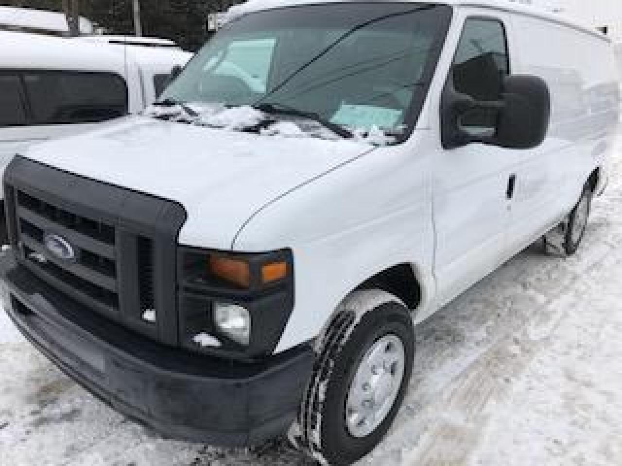 Used 2010 Ford Econoline Commercial for sale in Mascouche, QC