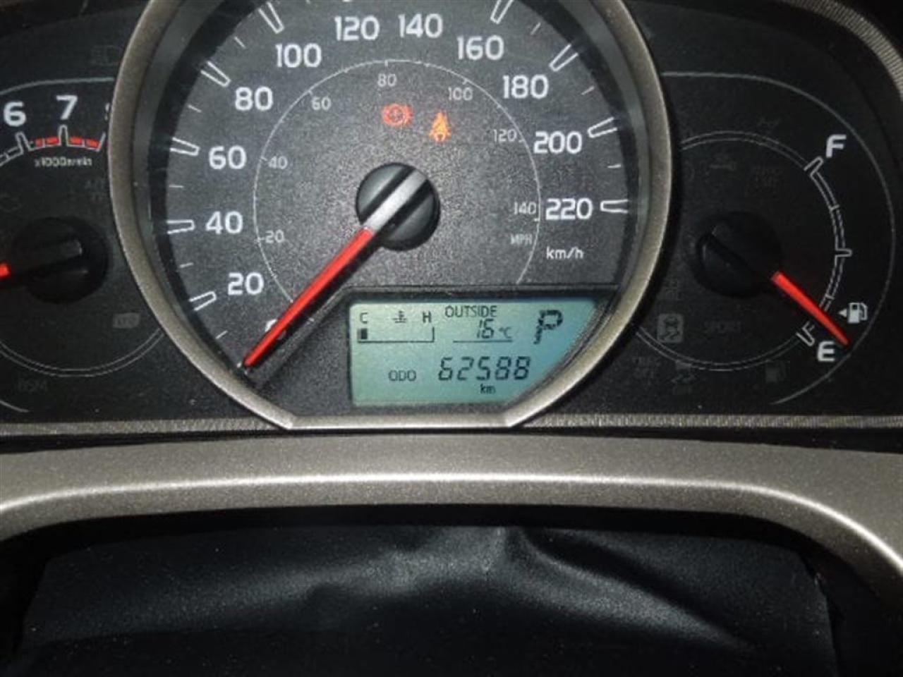 648987